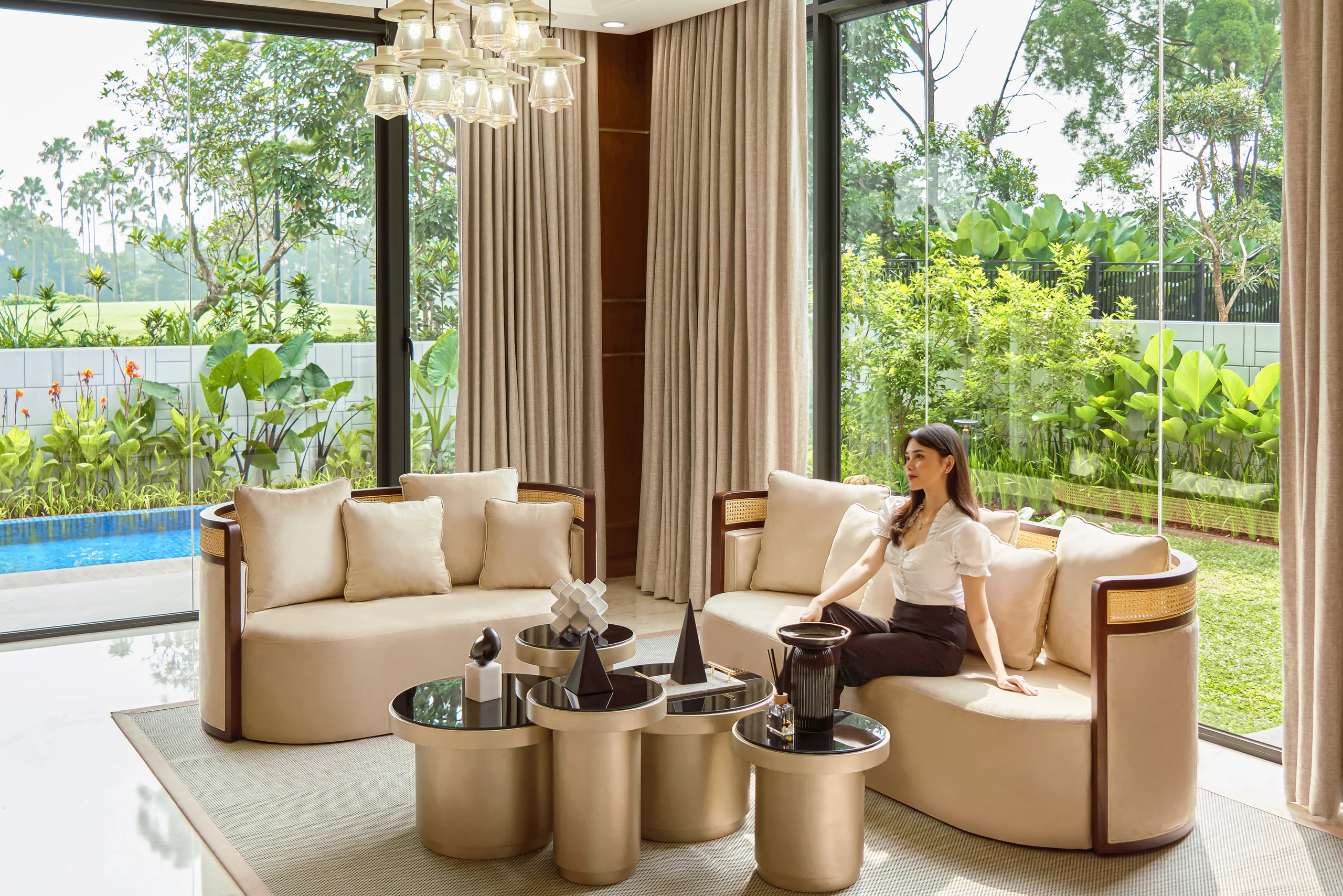 Luxurious Home Design di Garden Residence